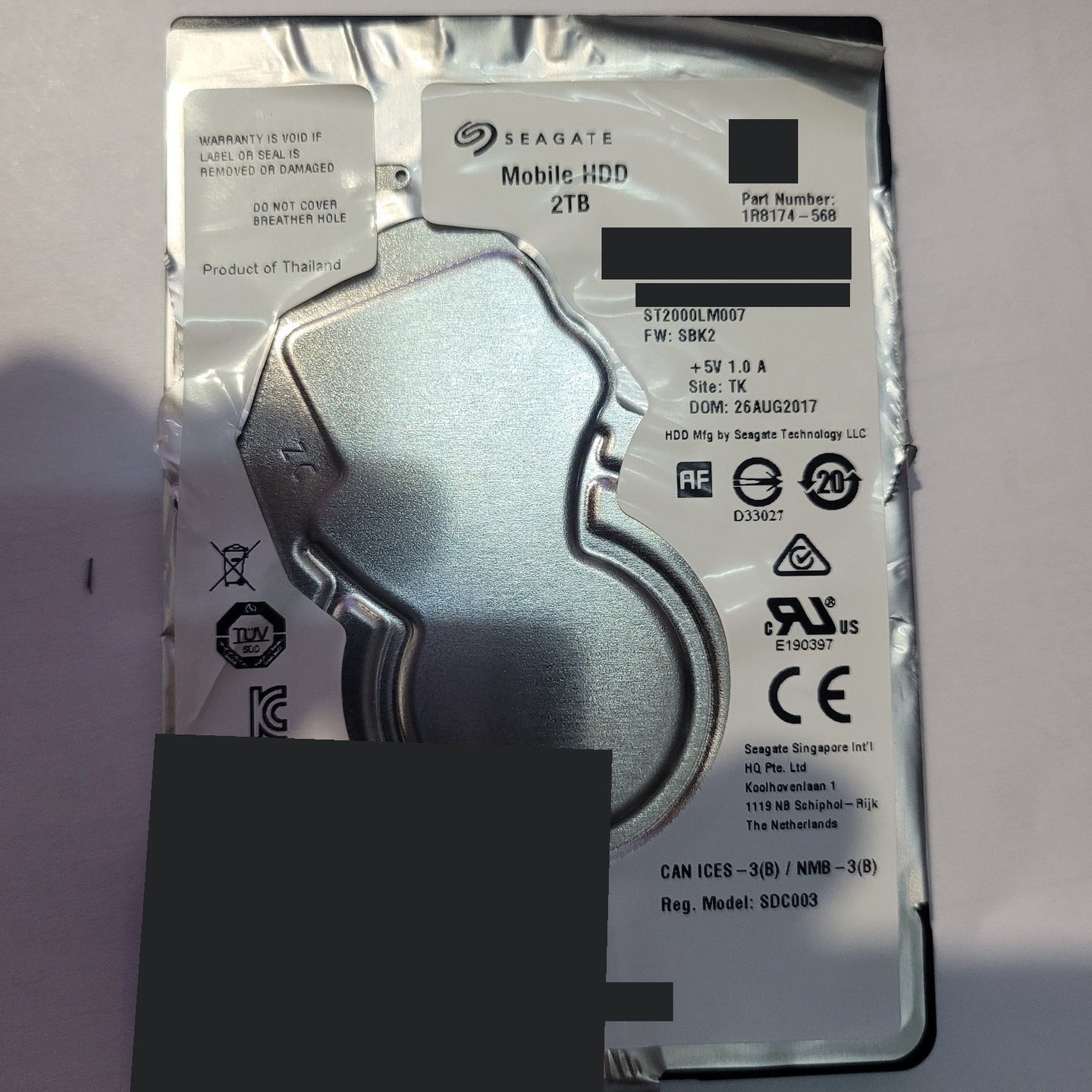 외장 케이스 안에 들어 있던 시게이트 ST2000LM007 2TB HDD